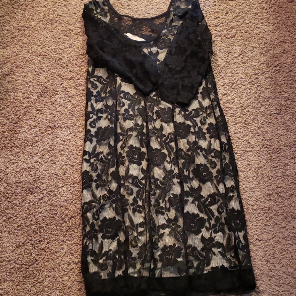 Dress - Picture 4 of 4